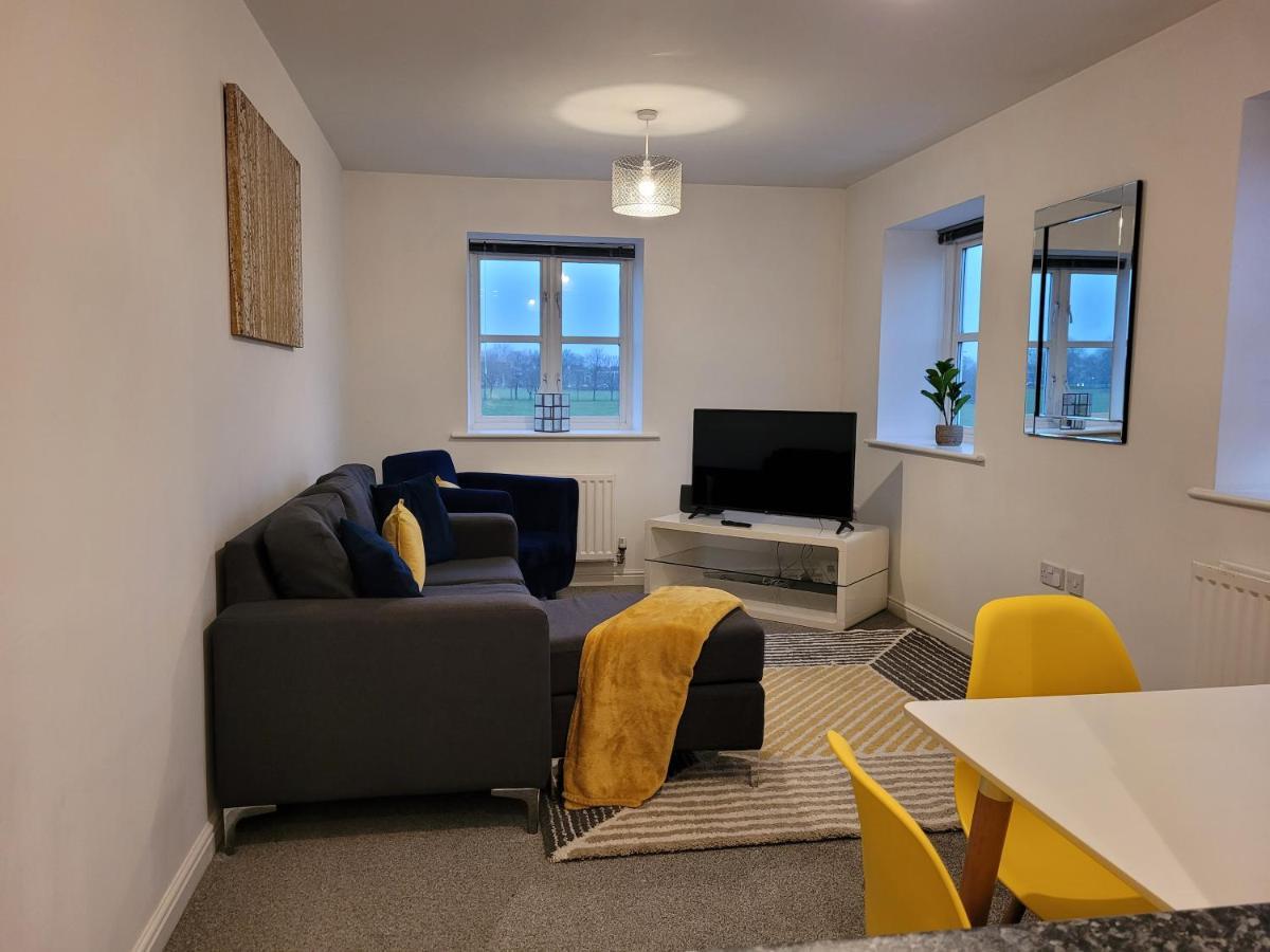 Catchpole Stays Abbey Field Apartment- A Lovely 2 Bed Apartment With Field Views Near Colchester Town Centre 외부 사진