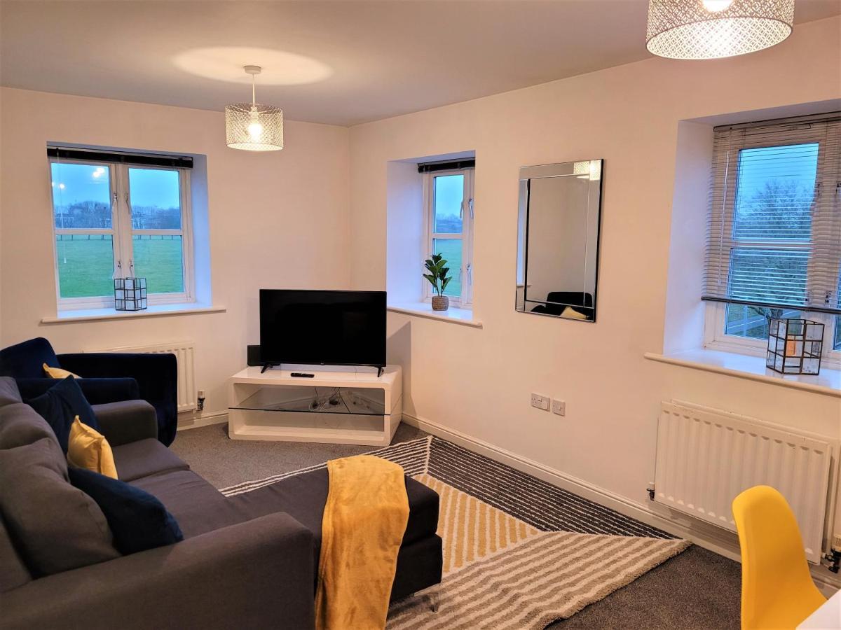 Catchpole Stays Abbey Field Apartment- A Lovely 2 Bed Apartment With Field Views Near Colchester Town Centre 외부 사진