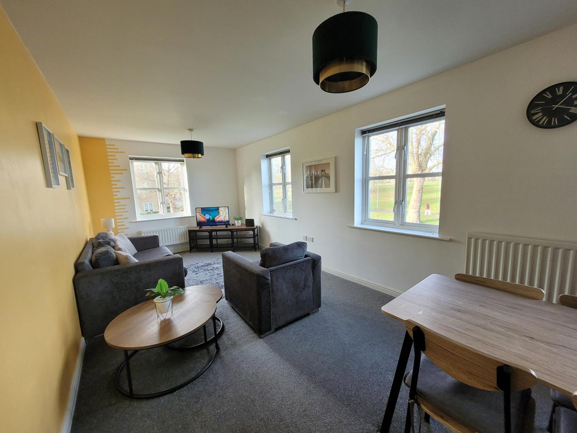 Catchpole Stays Abbey Field Apartment- A Lovely 2 Bed Apartment With Field Views Near Colchester Town Centre 외부 사진